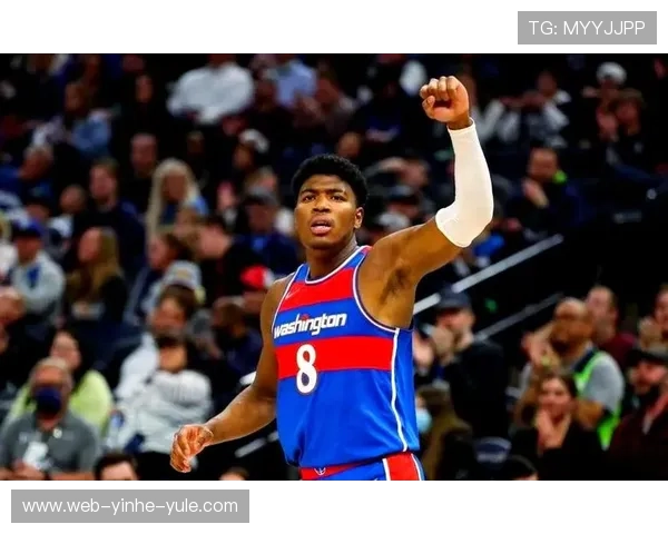 奇才队迎来新赛季挑战，年轻球员表现抢眼全力冲击季后赛目标